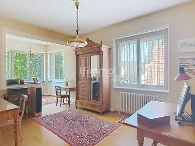 Maison, 277 m²