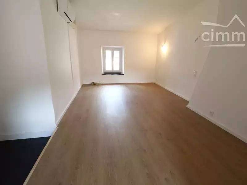 Maison, 204 m²