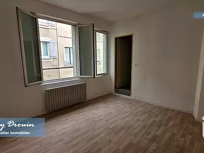 Immeuble, 85 m²