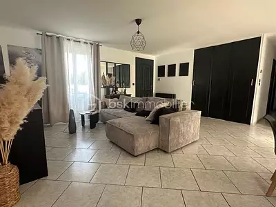 Maison, 106 m²