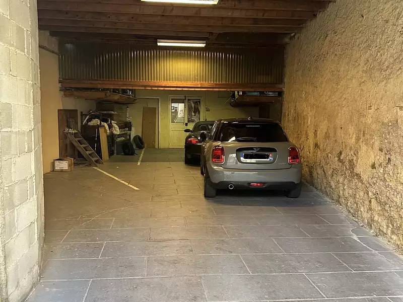 Parking, 75 m²