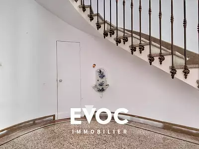 Maison, 247 m²