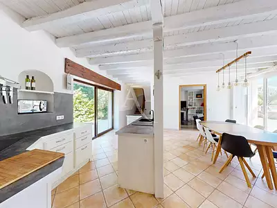 Maison, 231 m²