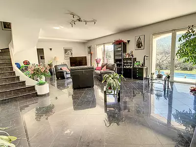 Maison, 205 m²