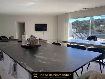 Maison, 140 m²