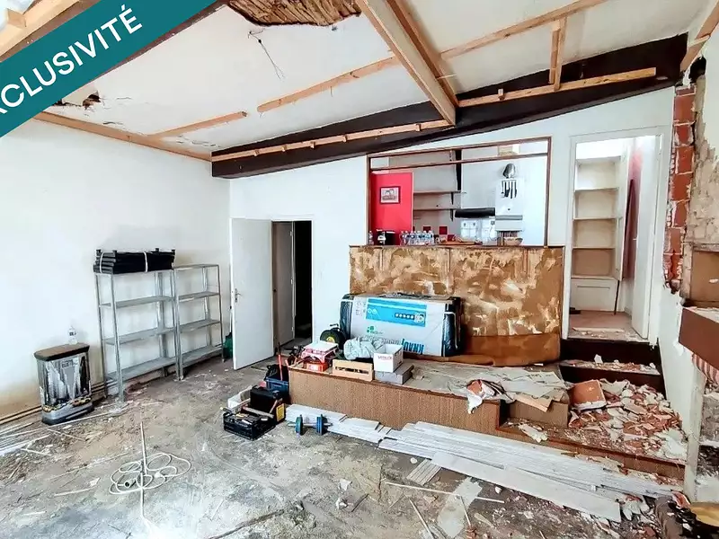 Immeuble, 100 m²