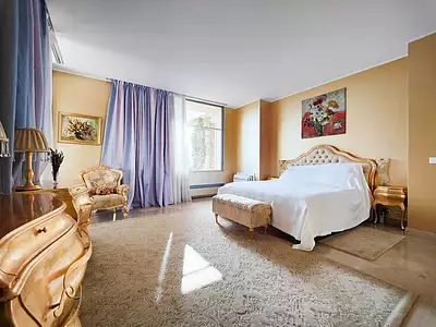 Maison, 248 m²