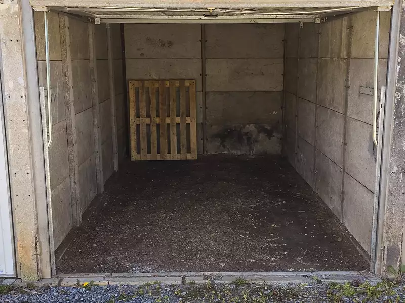 Parking, 84 m²