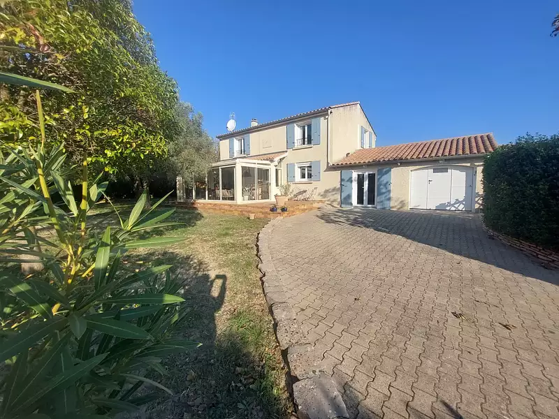 Maison, 144 m²