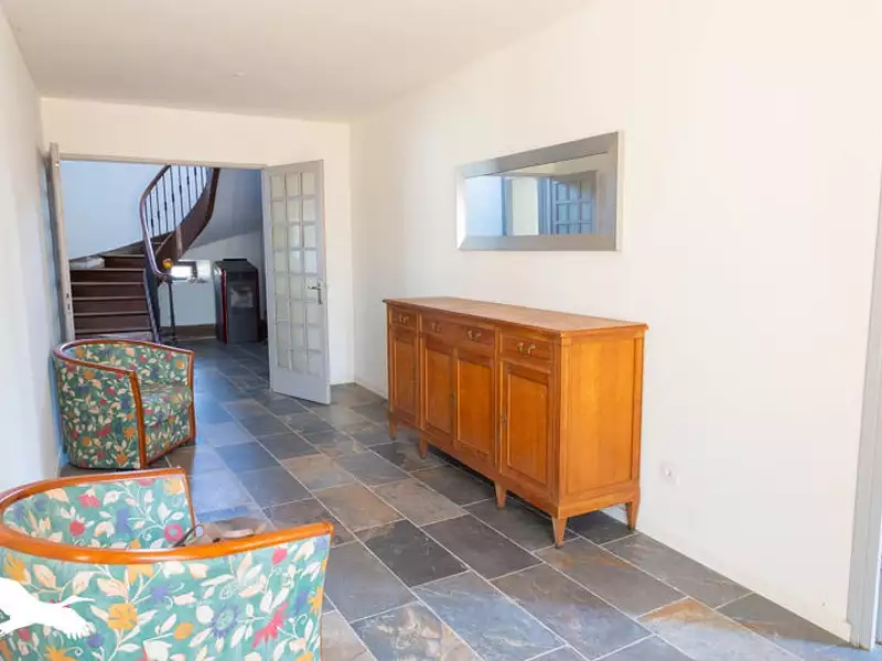 Maison, 256 m²