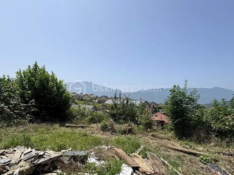 Terrain, 552 m²