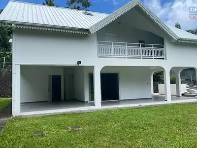 Maison, 221 m²