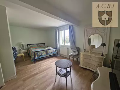 Maison, 180 m²