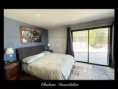 Maison, 255 m²