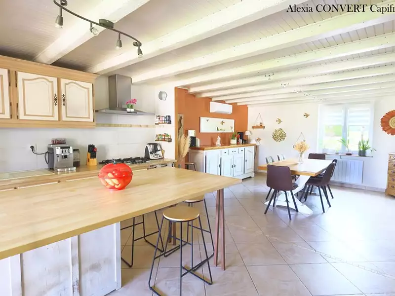 Maison, 137 m²