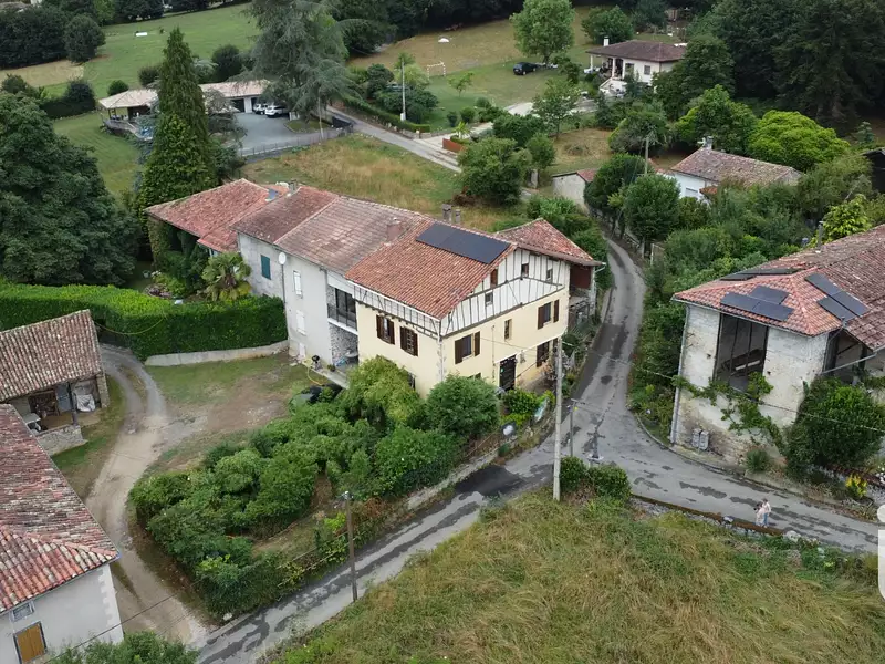 Maison, 204 m²