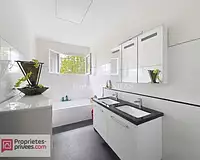 Maison, 384 m²