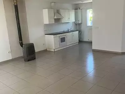 Maison, 77 m²