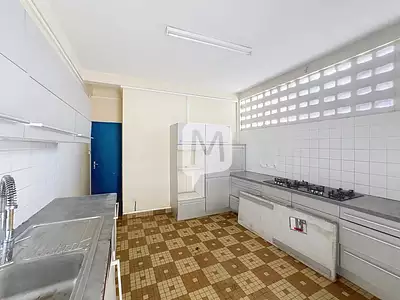 Immeuble, 273,56 m²