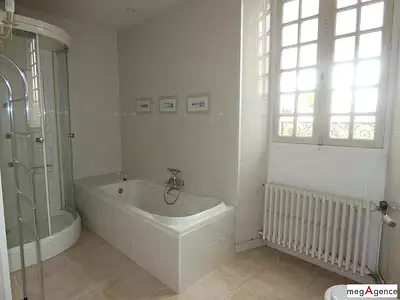 Maison, 246 m²