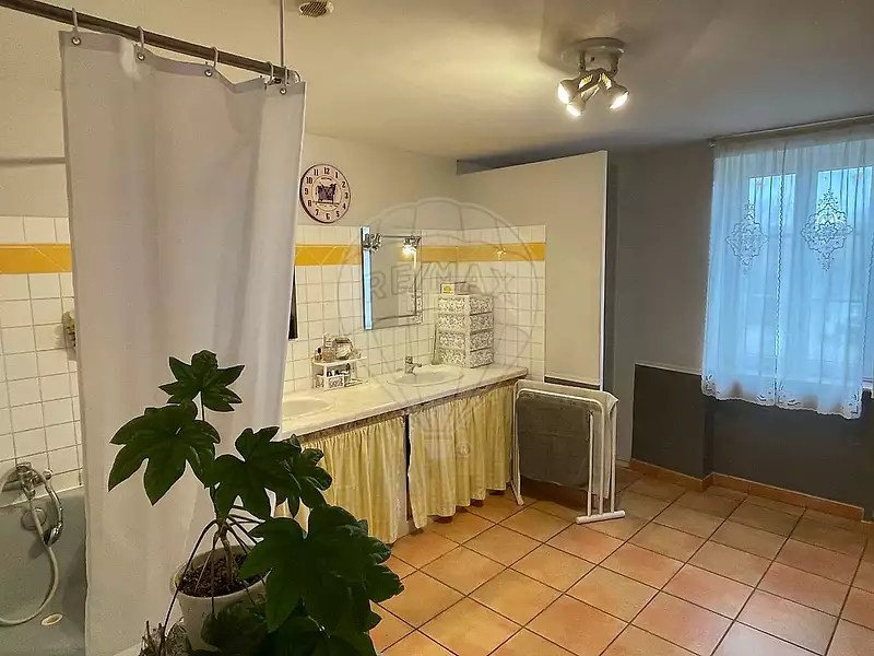 Maison, 212 m²