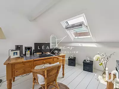 Maison, 190 m²
