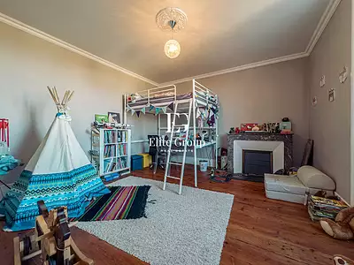 Maison, 307 m²