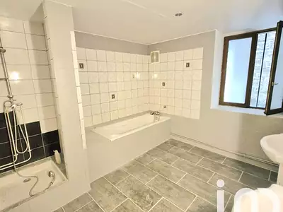 Maison, 156 m²