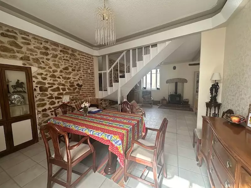 Maison, 190 m²