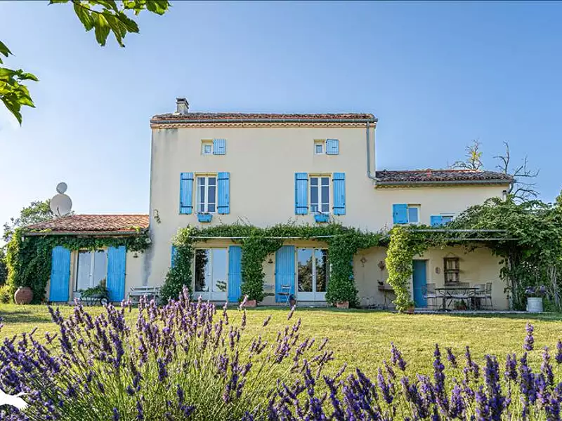 Maison, 162 m²