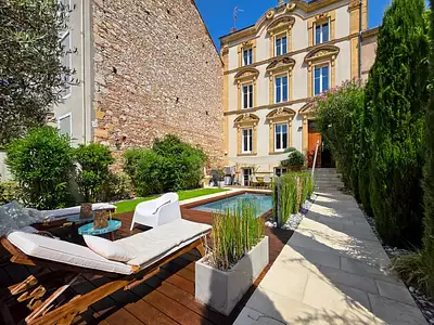 Maison, 235 m²