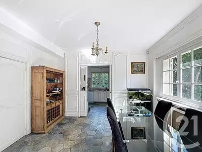 Maison, 350 m²