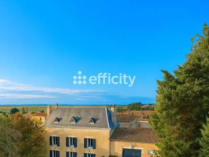 Maison, 275 m²