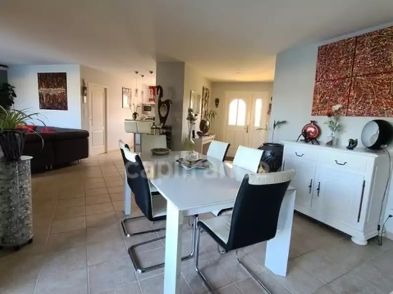 Maison, 127 m²
