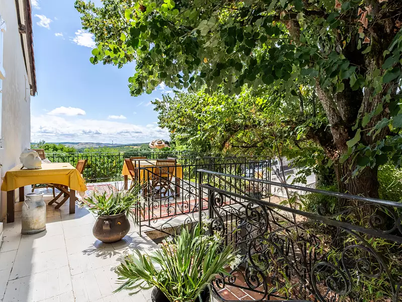Maison, 275 m²