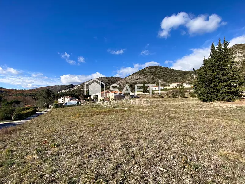 Terrain, 2 203 m²