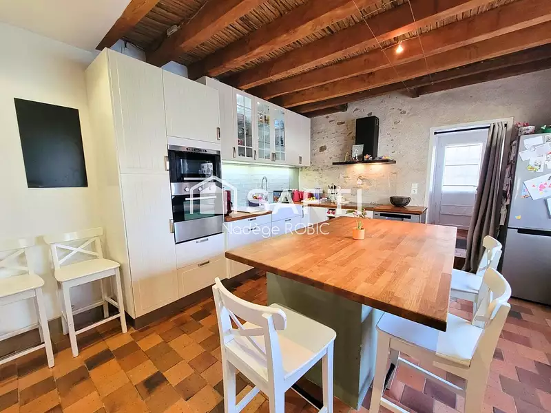 Maison, 122 m²