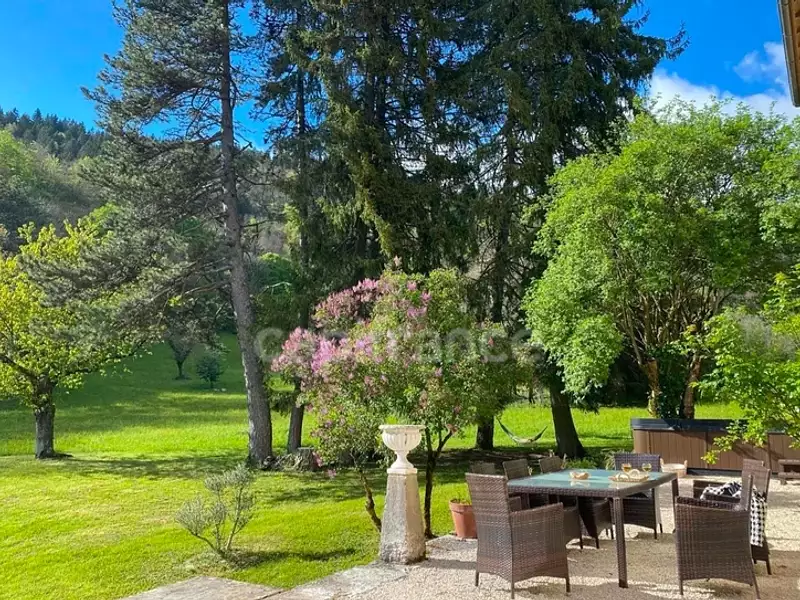 Maison, 350 m²