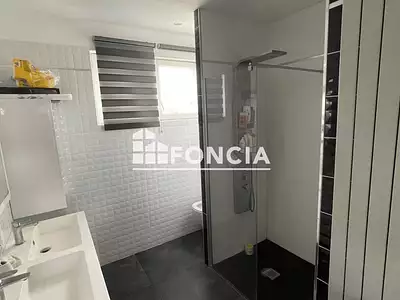 Maison, 93 m²