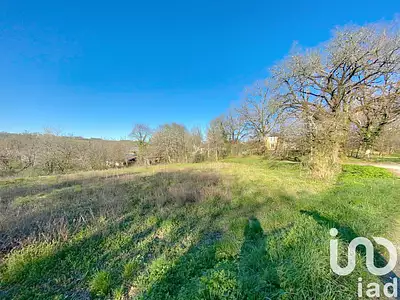 Terrain, 2 817 m²