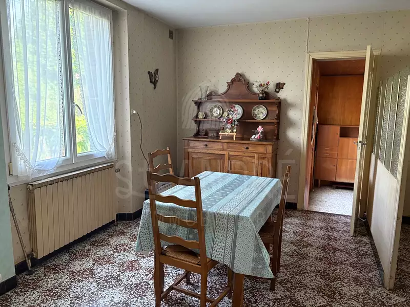 Maison, 216 m²