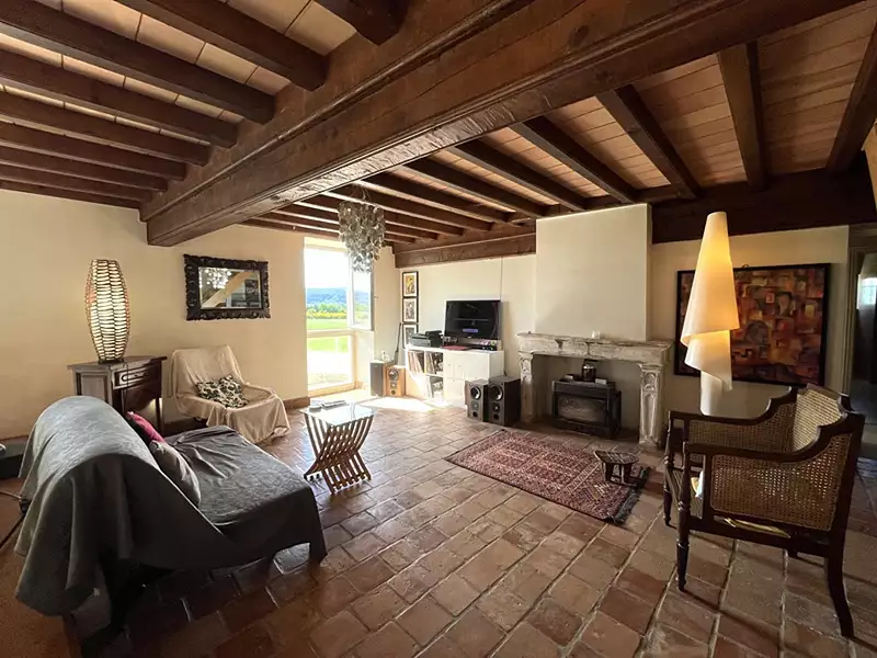Maison, 245 m²