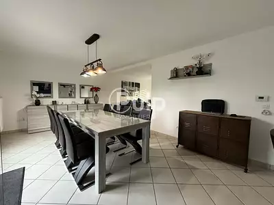 Maison, 106 m²