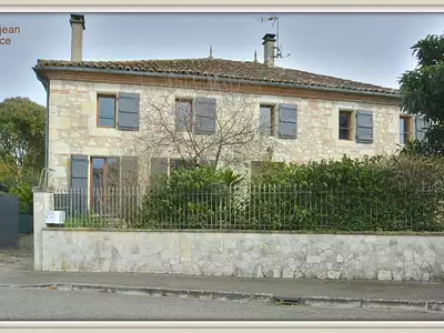 Maison, 284 m²