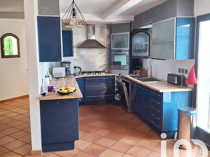 Maison, 178 m²