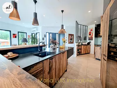 Maison, 188 m²
