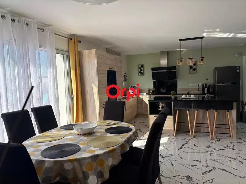 Maison, 120 m²