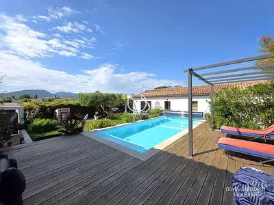 Maison, 156 m²