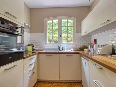 Maison, 180 m²