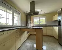Maison, 356 m²